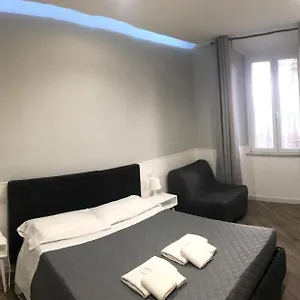 Rent Colosseum Rom